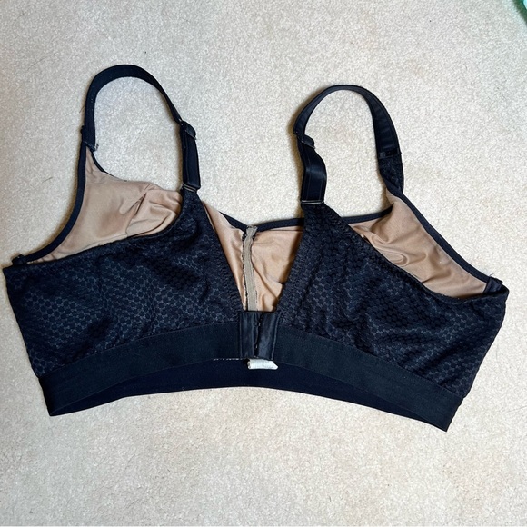 Chantelle C Magnifique Nouveau Wireless 2 Bra Bundle Black Size 38DDD / 38F - Picture 4 of 10